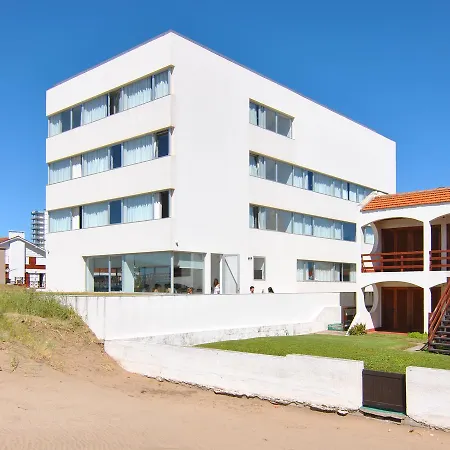 Vista Hotel-2
