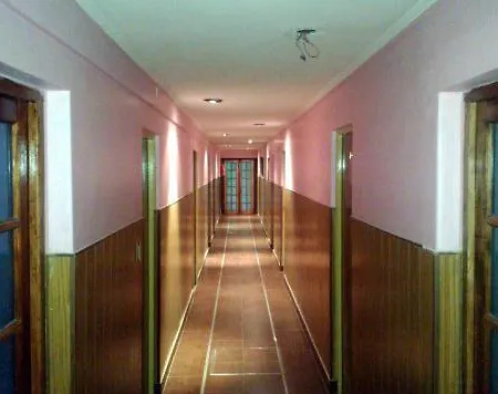 Hotel Oasis-2