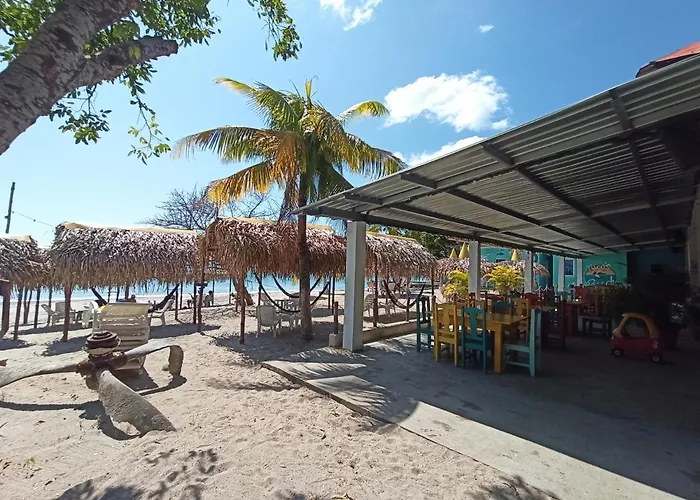 Nico'S Beach Panama Playa Blanca 