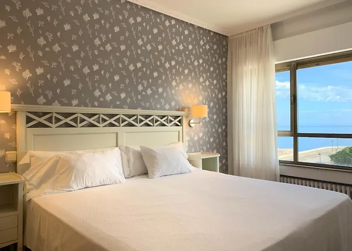 Hotel Playa de Los Locos Suances