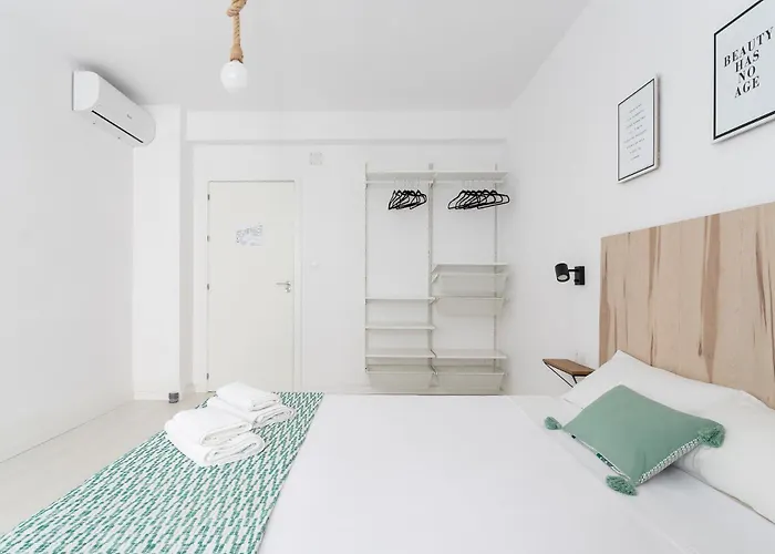 HB ROOMS - Casa M&J Guest House Alicante