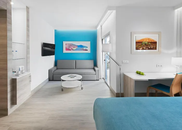 Hoteles PlayaElba Lanzarote Royal Village