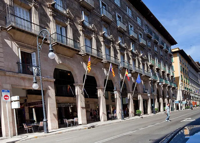 Hoteles PlayaAlmudaina