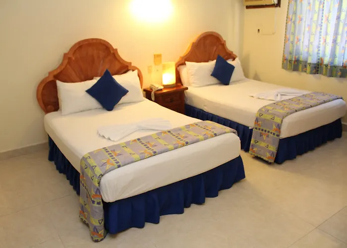 Suites Cancun Center
