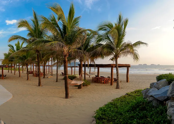 Las Palmas Luxury Villas Zihuatanejo