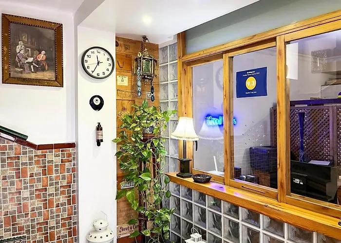 Beatriz Charming Hostal Torremolinos