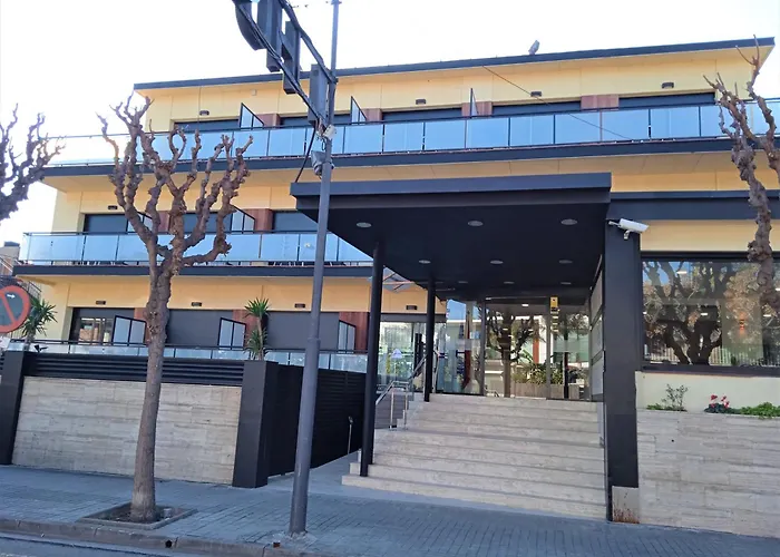 Hotel 153 Castelldefels