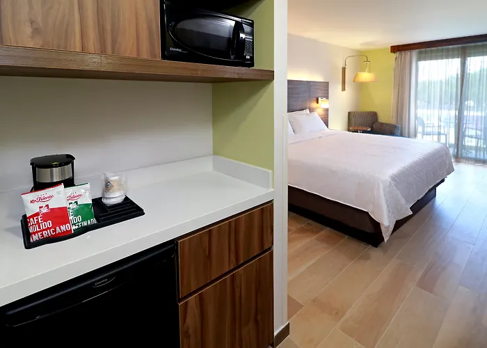 Holiday Inn Express&Suites - Playa del Carmen, an IHG Hotel