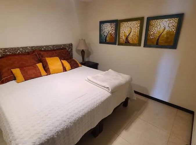 Peninsula Condominiums, Hotel Zone, Pv Puerto Vallarta