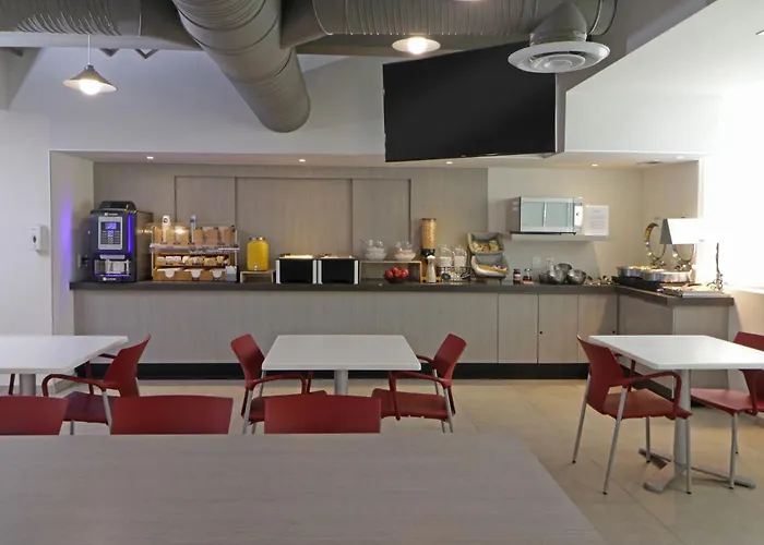 City Express Junior Ciudad del Carmen