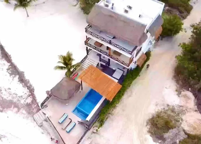 Casa Libelula Beachfront House Isla Holbox