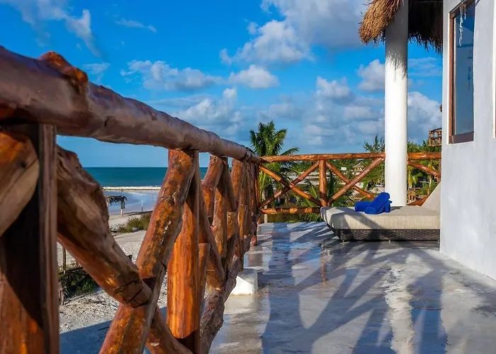 Casa Libelula Beachfront House Isla Holbox