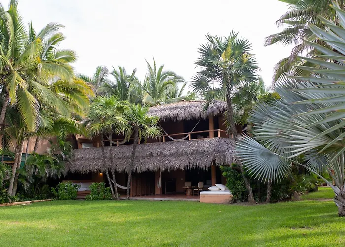 Puertas Paraíso Hotel boutique Zihuatanejo