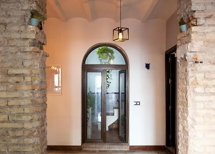 Naim Guest House Malaga Centro - Adults Only