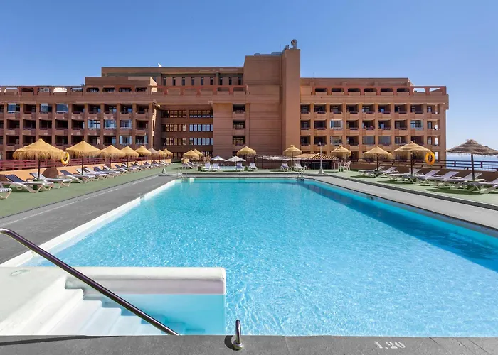 Las Palmeras Affiliated By Fergus Fuengirola