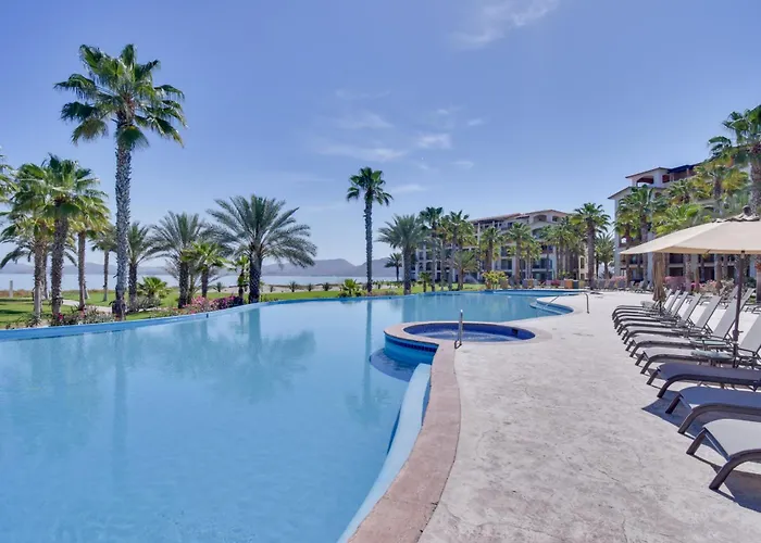 Gulf-View Condo: Private Patio, Pool & Golf! La Paz