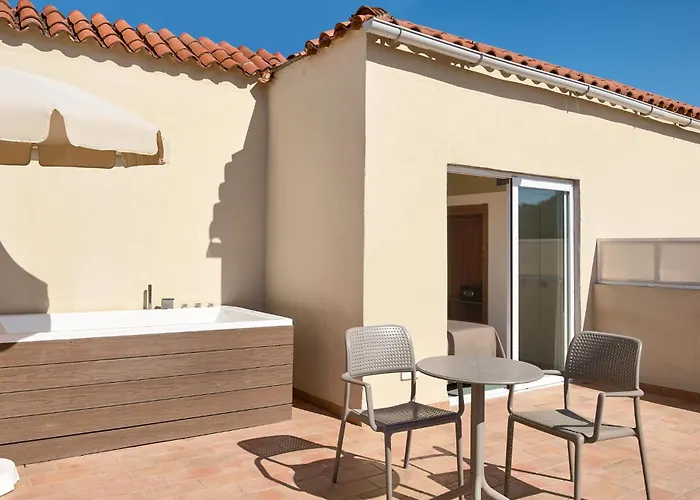 Hoteles PlayaTent Capi Playa