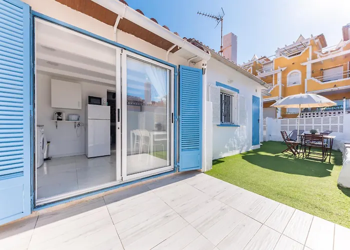 Villa Petra, Mis Casitas Dénia