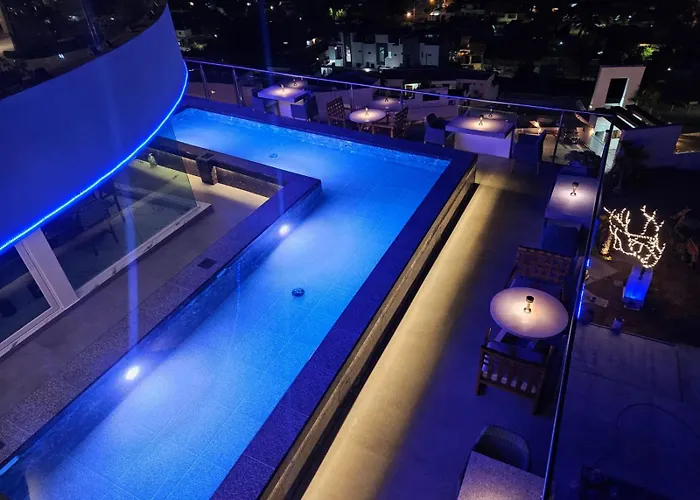 Hotel HBlue Malecón La Paz