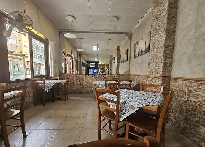Pensión Avenida Tavernes de la Valldigna