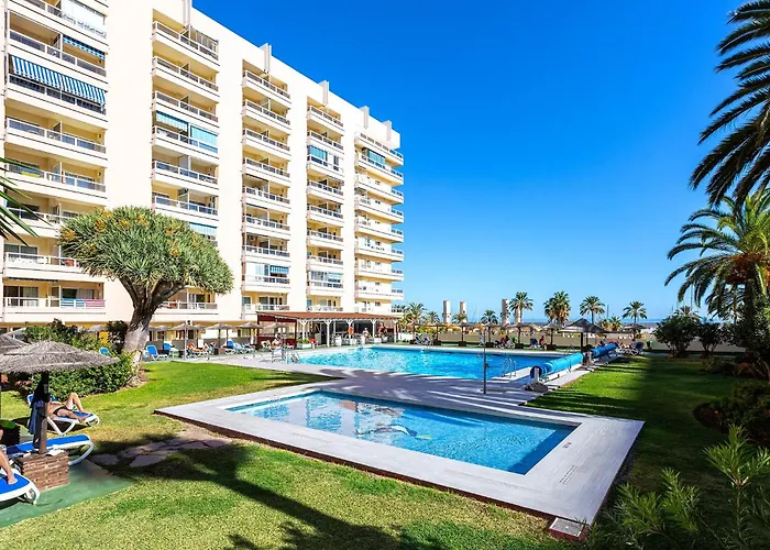 Hotel Apartamentos Pyr Fuengirola