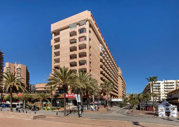 Las Palmeras Affiliated By Fergus Fuengirola