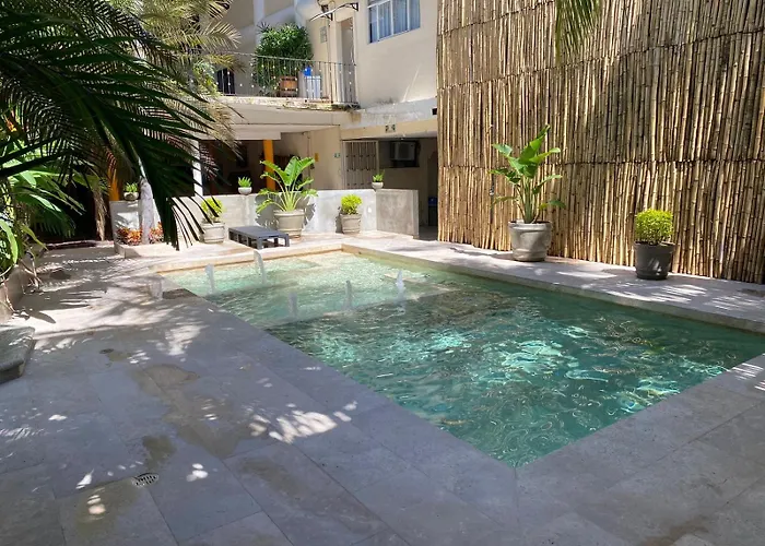 Ashly Boulevard Acapulco