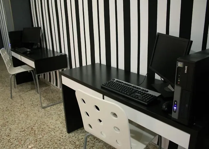 Hoteles PlayaQuart Youth & Apartments