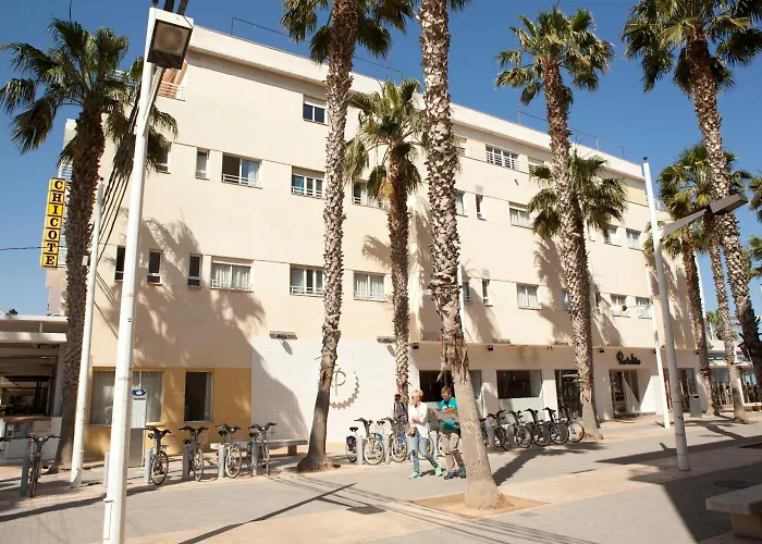Malvarrosa Beach Rooms Valencia