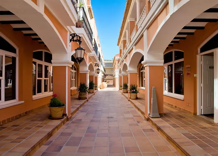 Lloyds Beach Club Torrevieja