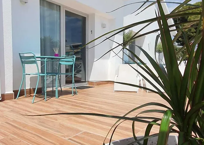 Sandra Rooms Alicante