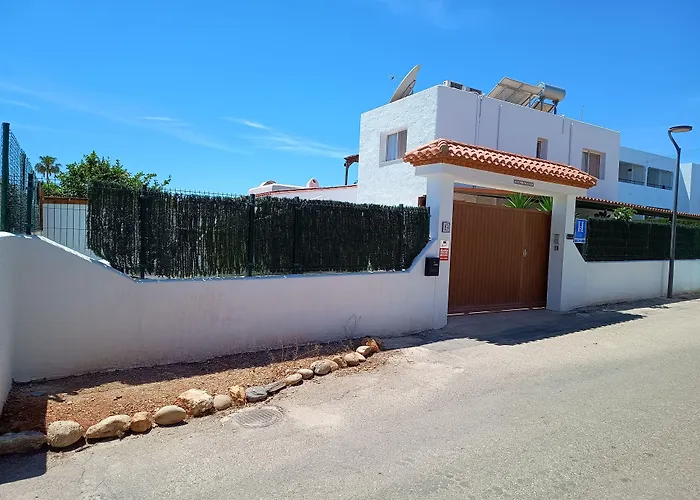 Casa Rainbow - Boutique Bed & Breakfast (Adults Only) Mojácar