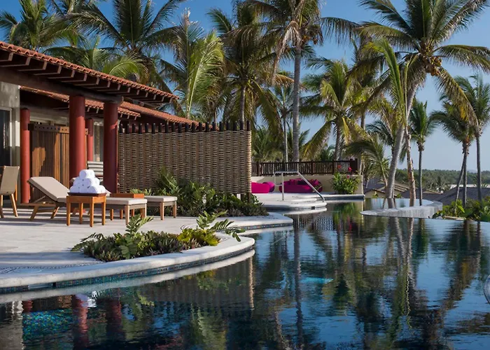 Four Seasons Resort Punta Mita