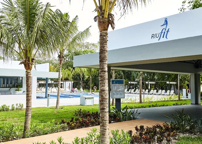 Hotel Riu Tequila Playa del Carmen