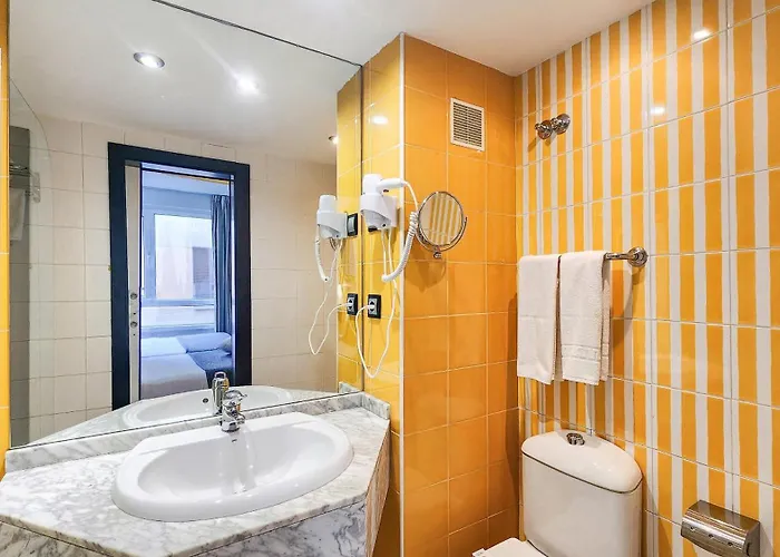 Hotel Faranda Express Pathos Gijón