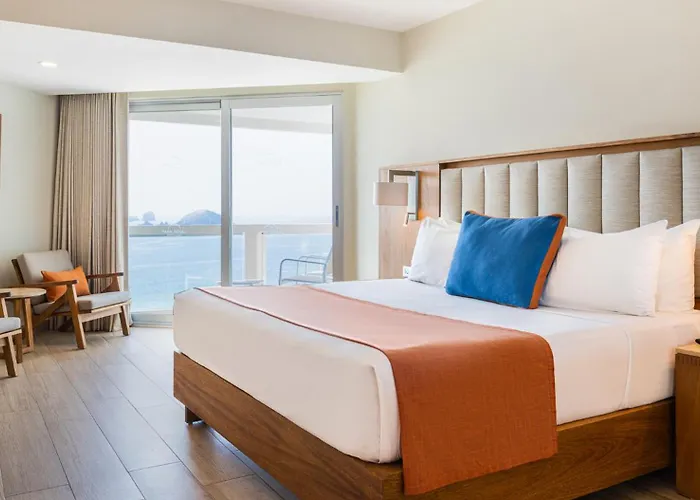 Park Royal Beach Ixtapa