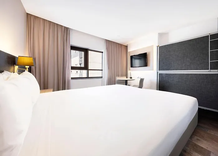 Hotel Cádiz Paseo del Mar, Affiliated by Meliá