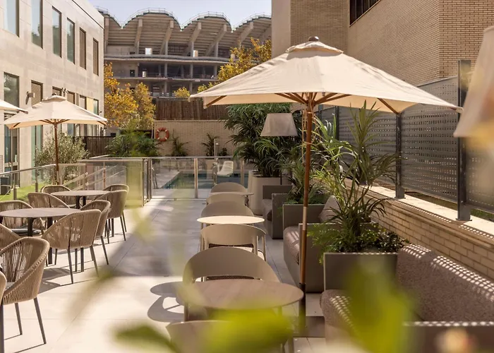 Hotel Ilunion Valencia 4