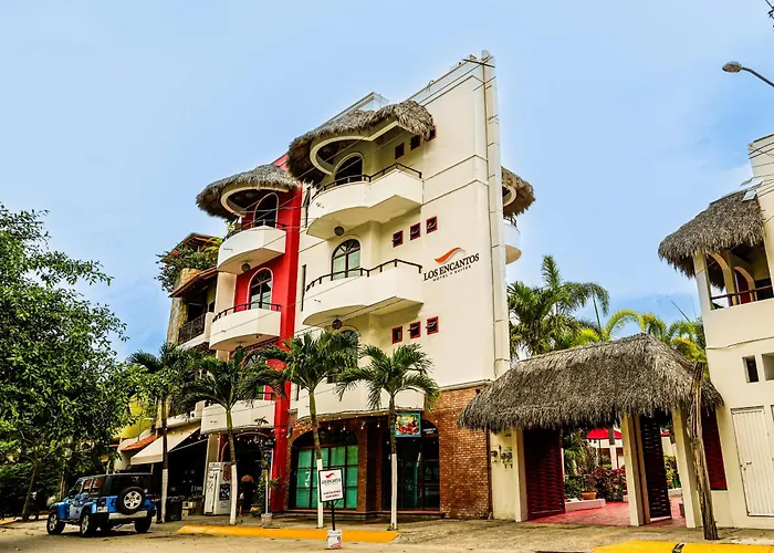 Hotel y Suites Los Encantos Sayulita