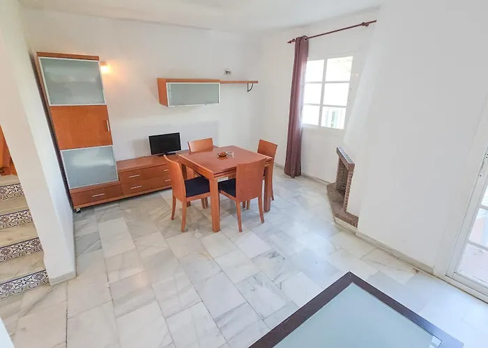 Playa Golf Apartamentos con Piscina Benalmádena