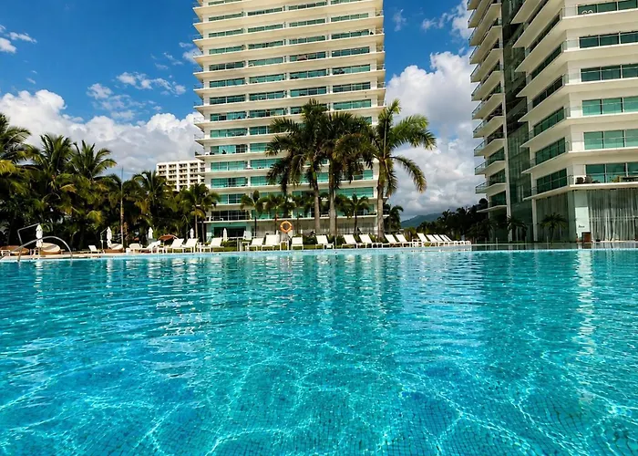 Península Puerto Vallarta