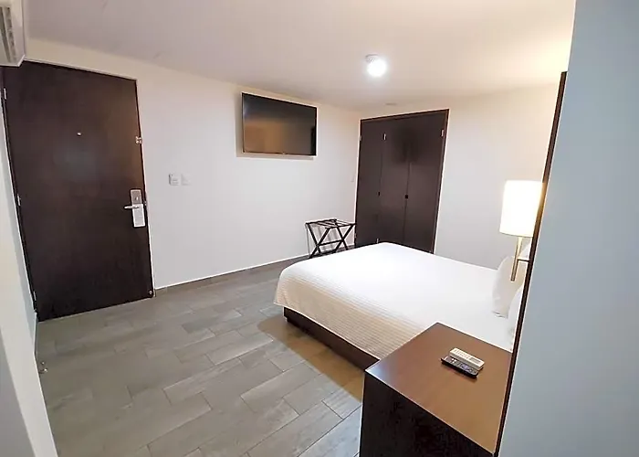Hotel Ramada By Wyndham Tampico Centro
