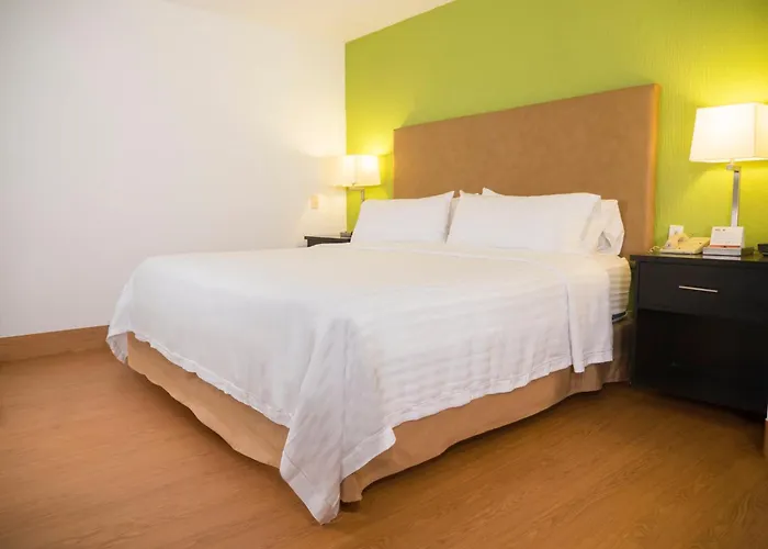 Holiday Inn Tijuana Zona Rio By Ihg