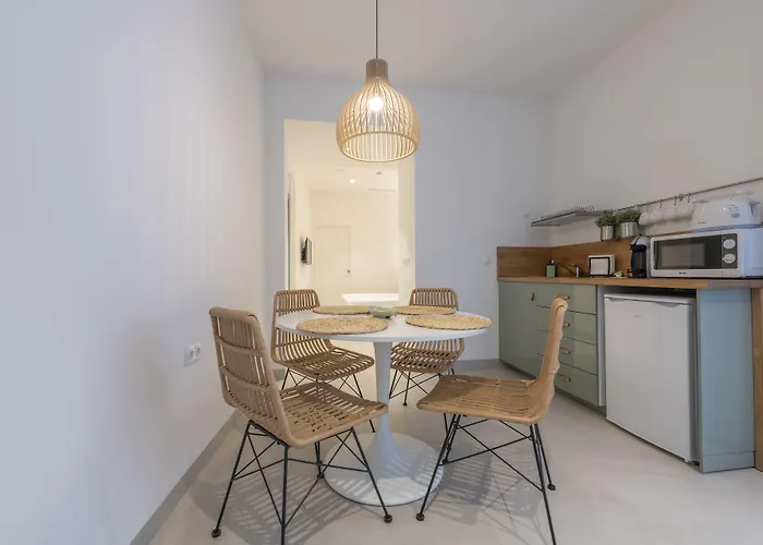 Alzocaire Hostal Boutique Conil De La Frontera