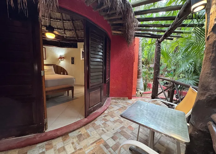 Cocos Cabañas Playa del Carmen Adults Only