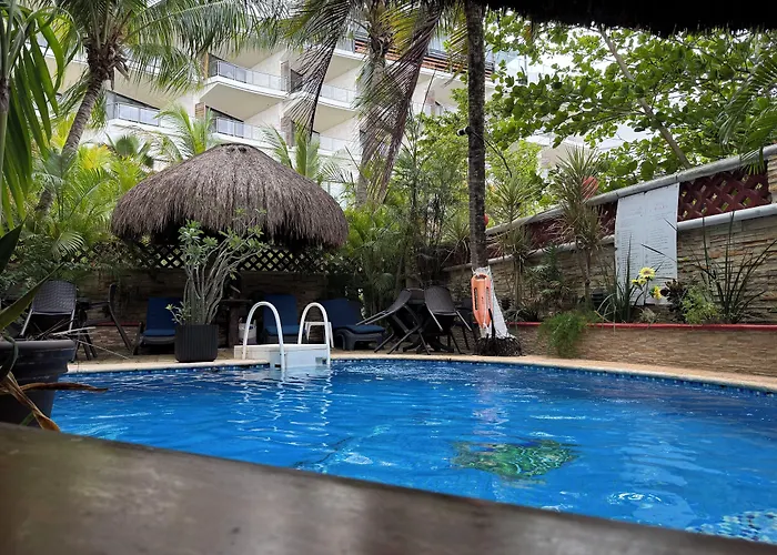 Cocos Cabañas Playa del Carmen Adults Only