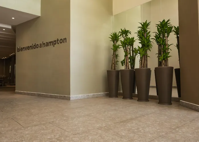 Hotel Hampton By Hilton Cartagena