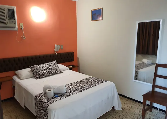 Hotel Atlantico a 150 mts de Playa Martí Veracruz