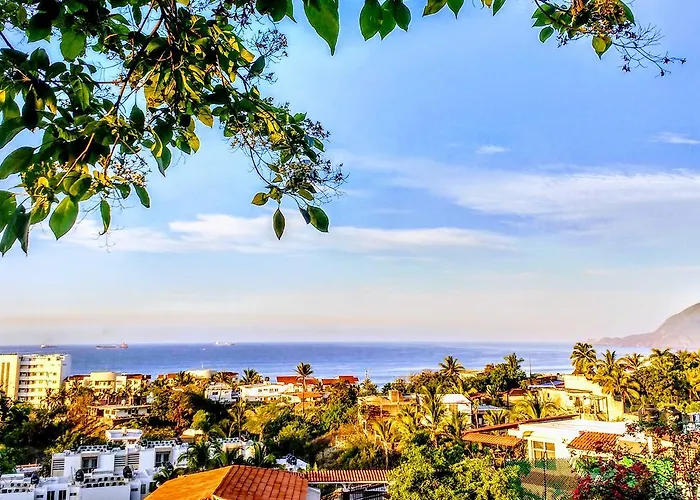 Bed and Breakfast Casa Artista Manzanillo