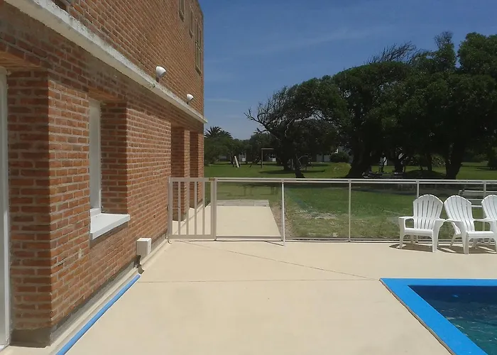 Las Brusquitas Apart Miramar 